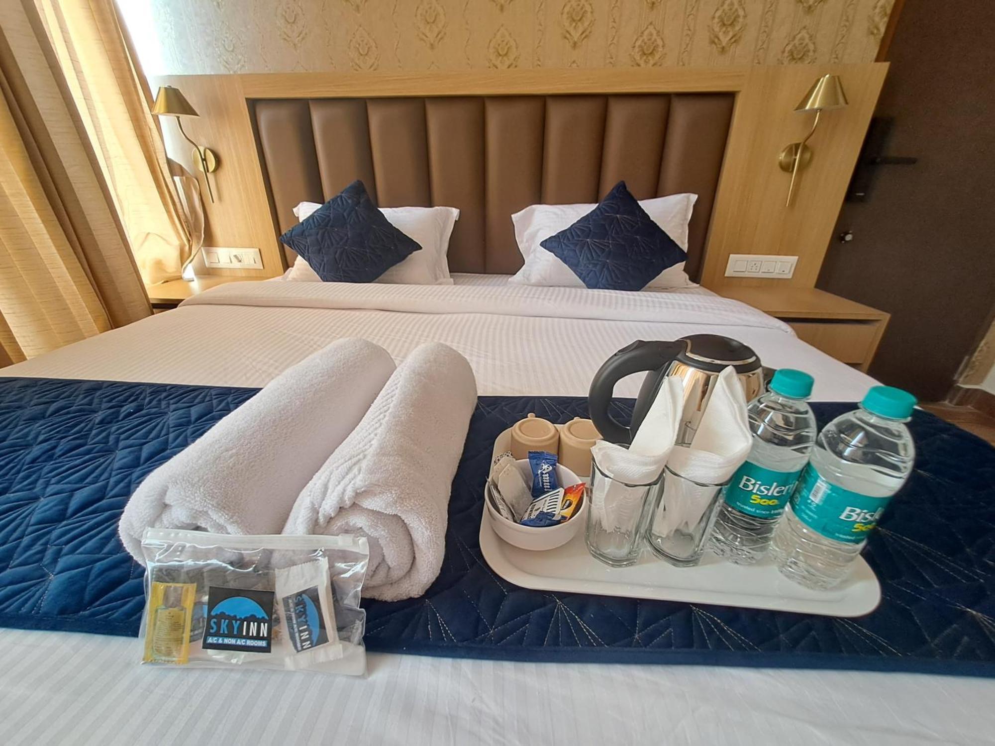 Sky Inn ไมซอร์ ภายนอก รูปภาพ